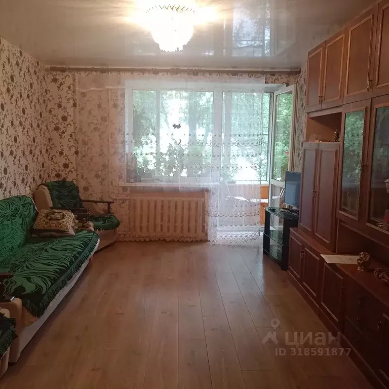 3-к кв. Новгородская область, Великий Новгород ул. Связи, 3 (58.0 м) - Фото 0