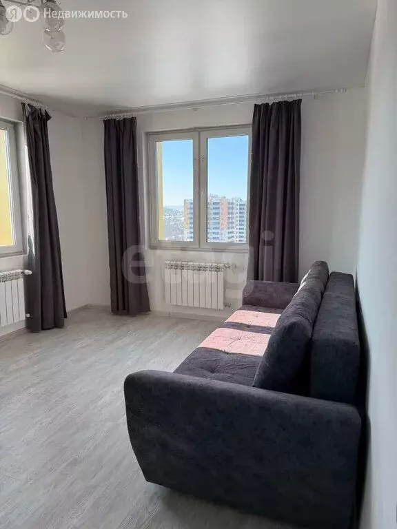 2-комнатная квартира: Улан-Удэ, микрорайон 140Б, 6 (58.7 м) - Фото 1