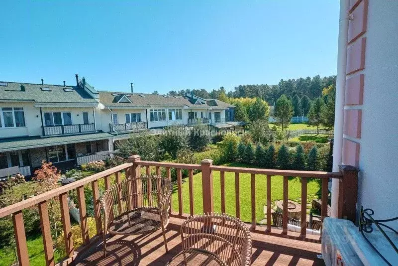 Таунхаус в Красноярский край, Красноярск пос. Удачный, Удачный мкр, ... - Фото 1