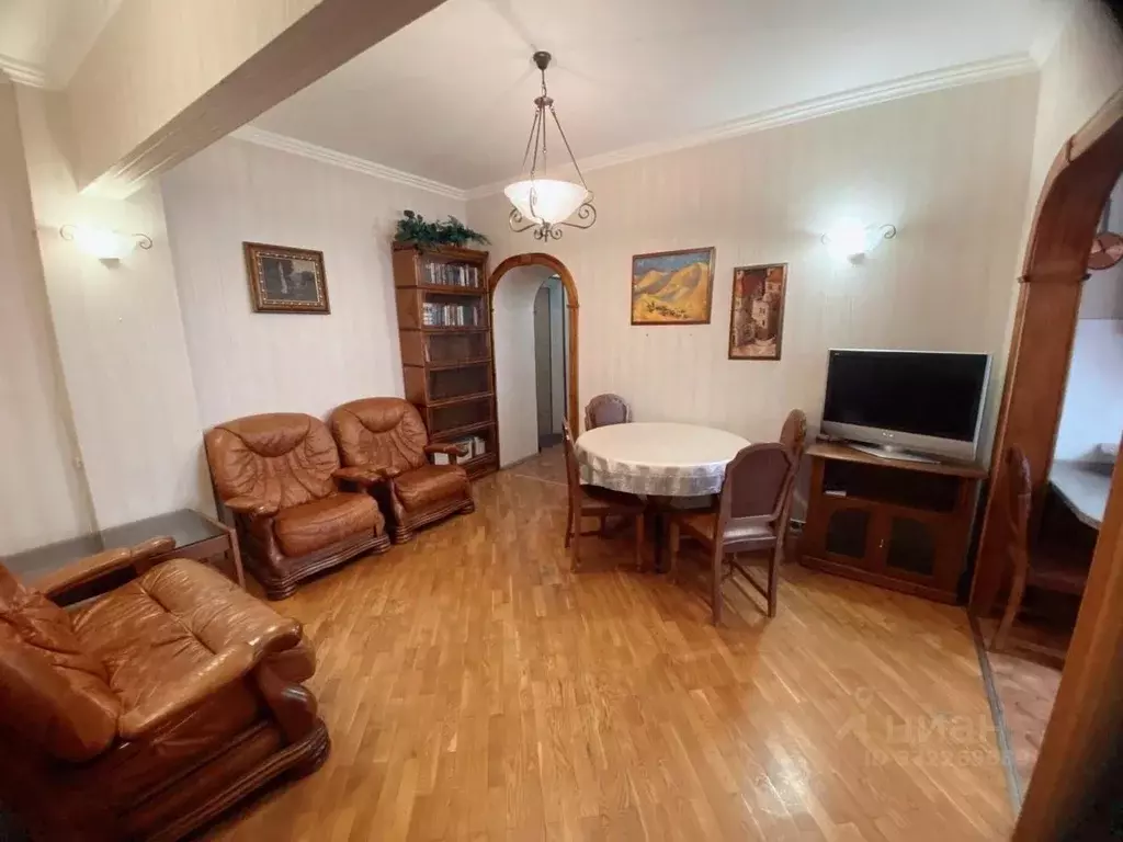 3-к кв. Москва ул. Дмитрия Ульянова, 4К2 (56.0 м) - Фото 1
