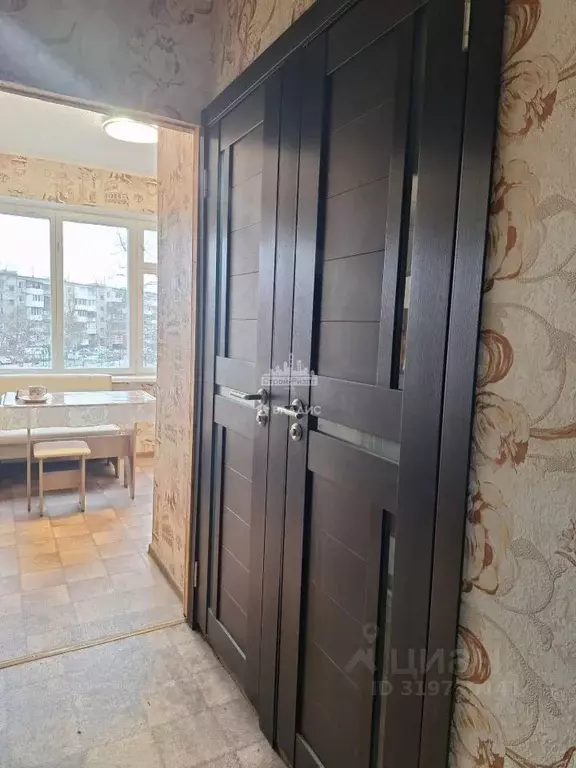 3-к кв. Крым, Керчь ш. Вокзальное, 33 (65.0 м) - Фото 1