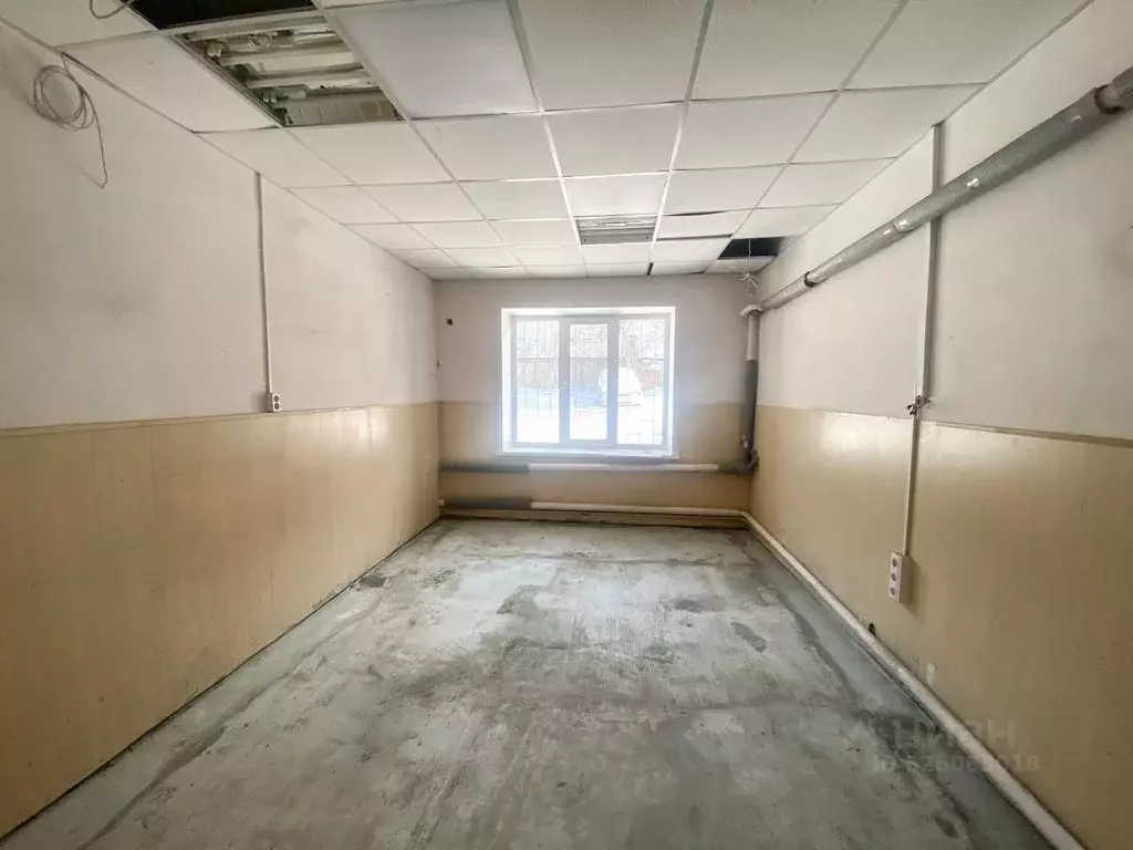 Помещение свободного назначения в Самарская область, Самара просп. ... - Фото 1