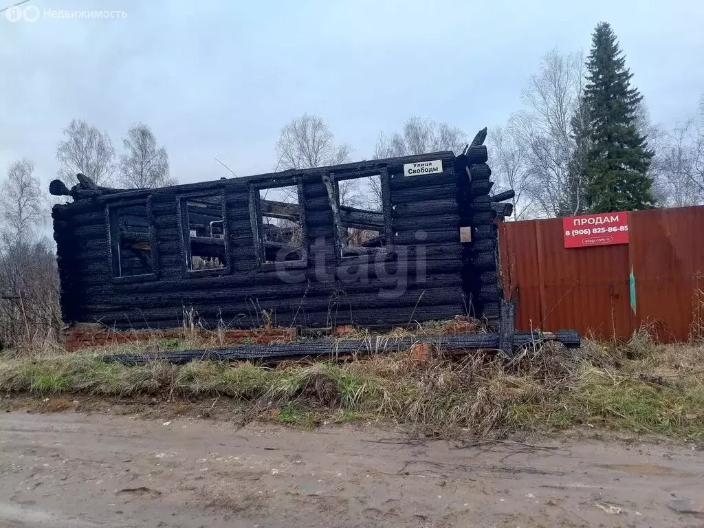 Участок в Сардан, улица Свободы (12.94 м) - Фото 1