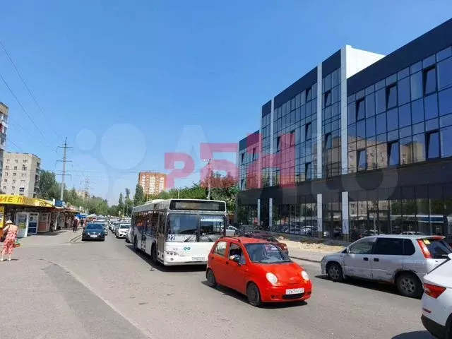 Торговое помещение в новом ТЦ 200 кв.м - Фото 0