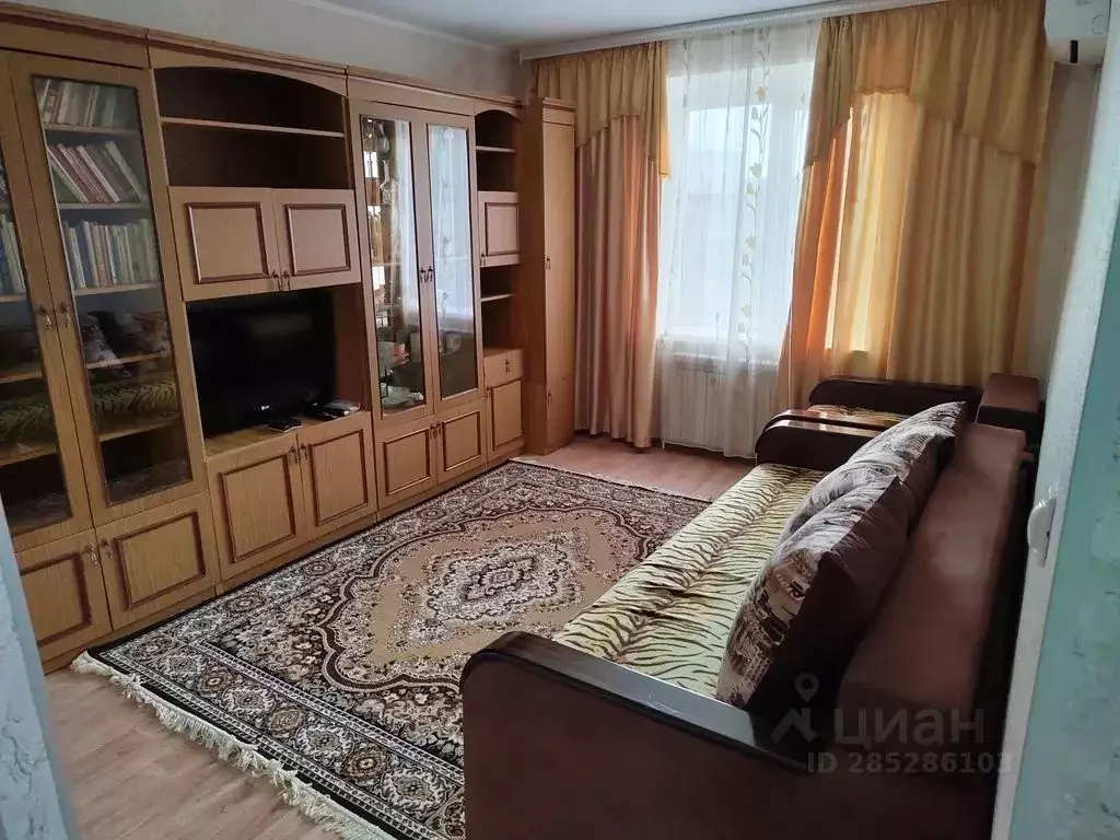 1-к кв. Ростовская область, Каменск-Шахтинский Народная ул., 46 (28.0 ... - Фото 1