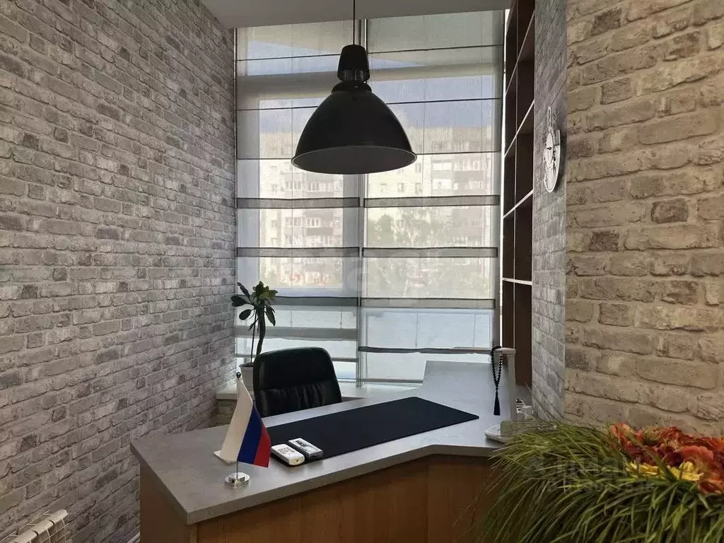 Офис в Белгородская область, Белгород Гражданский просп., 18 (50 м) - Фото 1