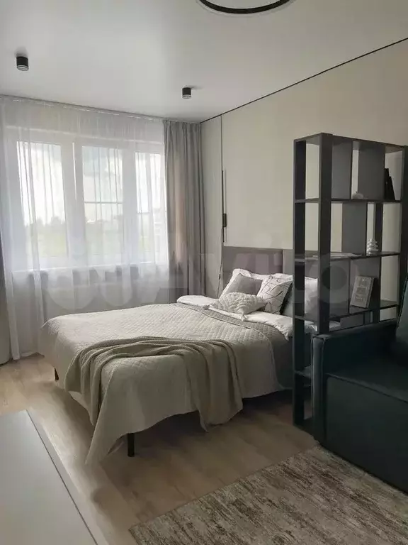 1-к. квартира, 37 м, 4/10 эт. - Фото 1