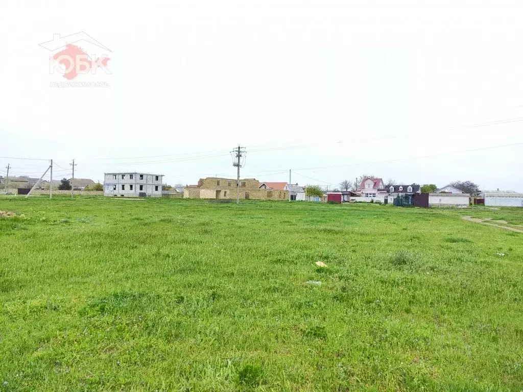 Участок в Крым, Сакский район, с. Молочное  (6.38 сот.) - Фото 0