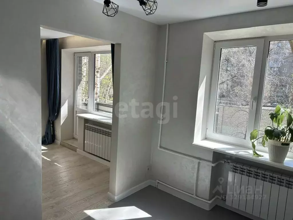 3-к кв. Самарская область, Самара Ново-Садовая ул., 25 (69.6 м) - Фото 1