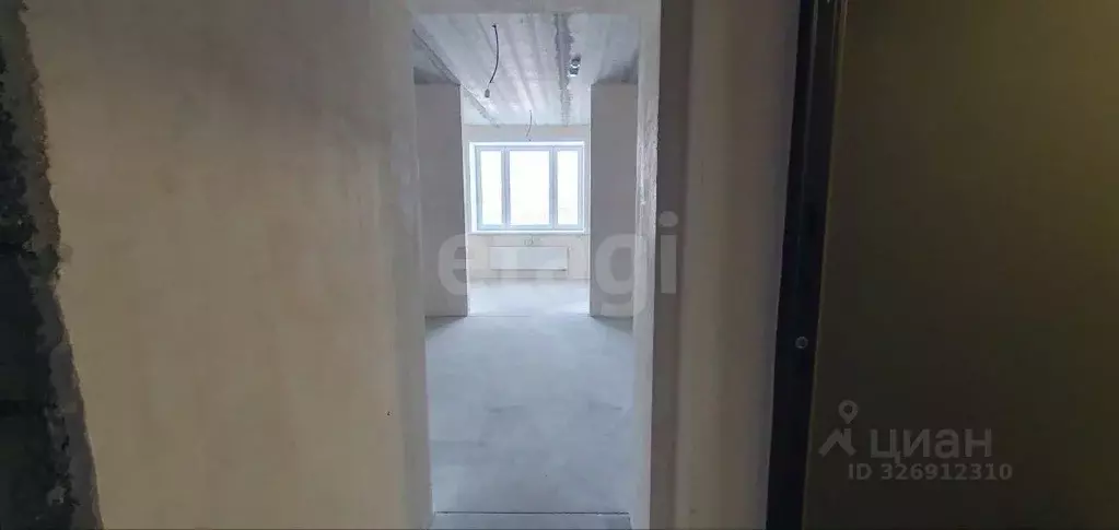 Студия Тюменская область, Тюмень ул. Республики, 204к12 (28.4 м) - Фото 2