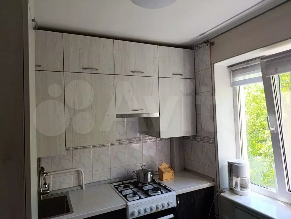 3-к. квартира, 58,1 м, 4/5 эт. - Фото 0
