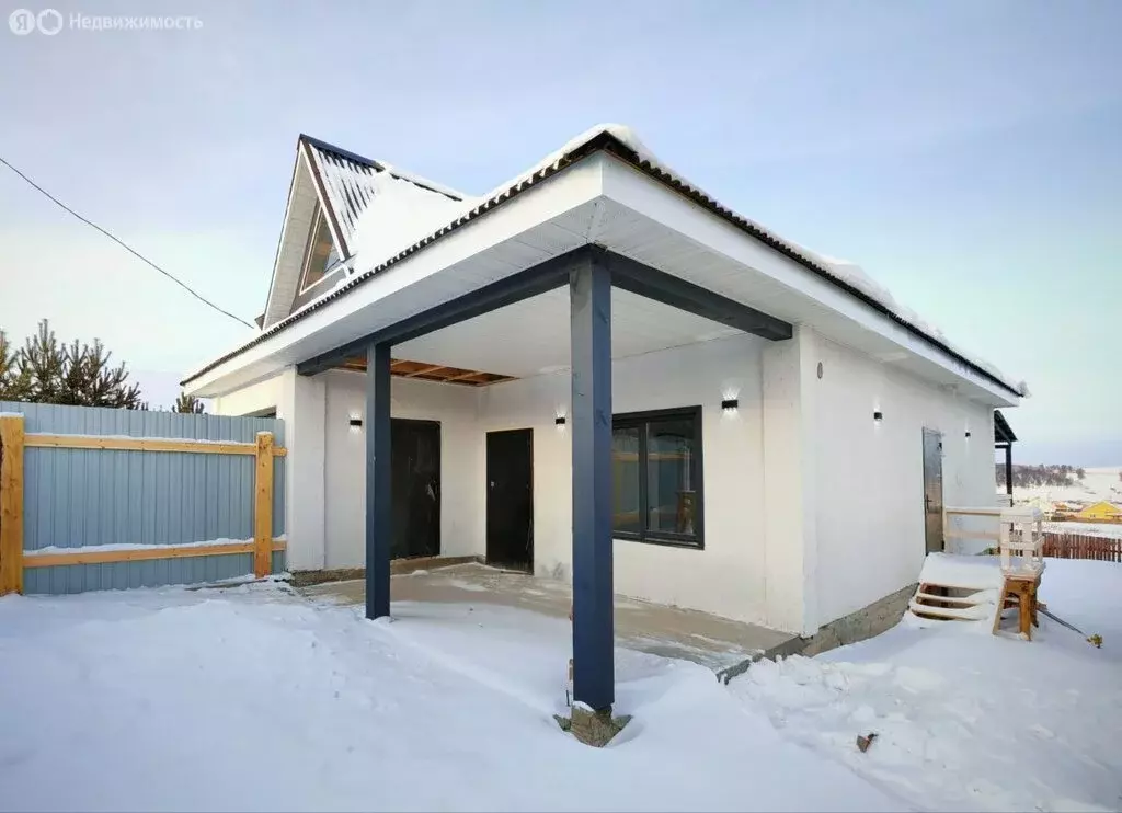 Дом в деревня Карлук, улица Евгения Евтушенко (140 м) - Фото 1