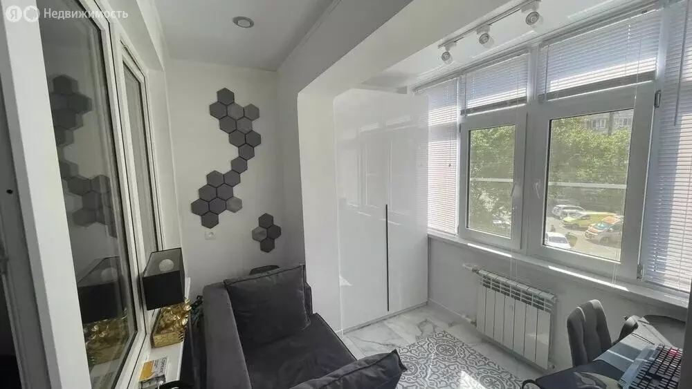 3-комнатная квартира: Анапа, улица Ленина, 171 (81 м) - Фото 1