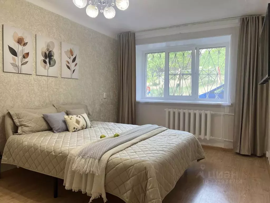 2-к кв. Бурятия, Улан-Удэ ул. Бабушкина, 23 (50.0 м) - Фото 1