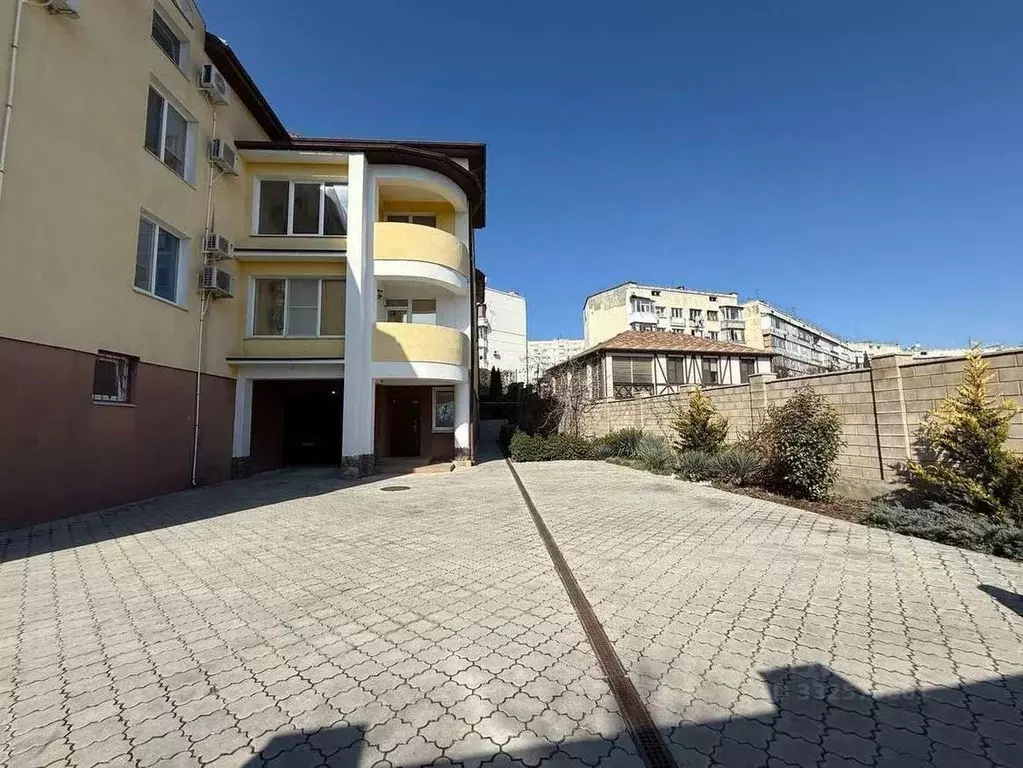 3-к кв. Севастополь ул. Генерала Хрюкина, 12Б (127.0 м) - Фото 1