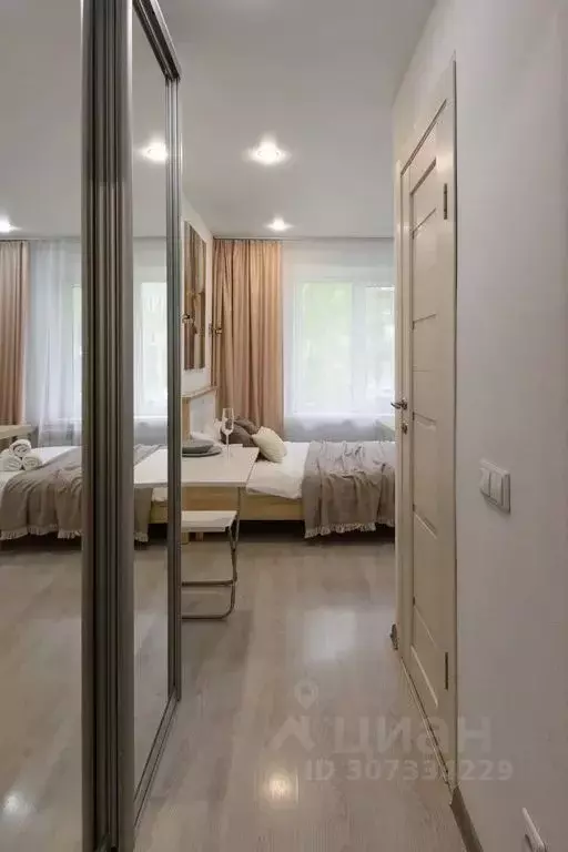 Комната Красноярский край, Красноярск Взлетная ул., 16 - Фото 1
