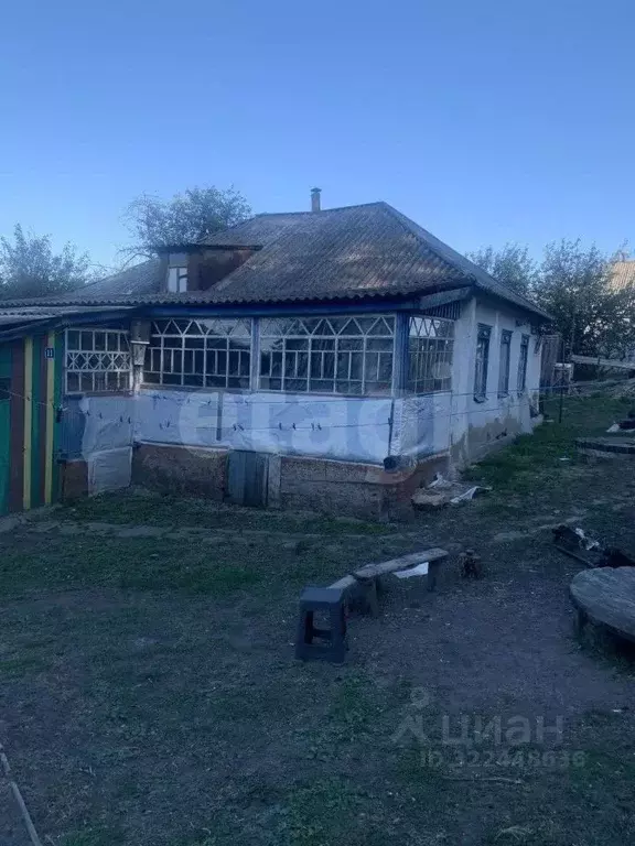 Дом в Белгородская область, Вейделевский район, с. Кубраки ул. Лесная, ... - Фото 1