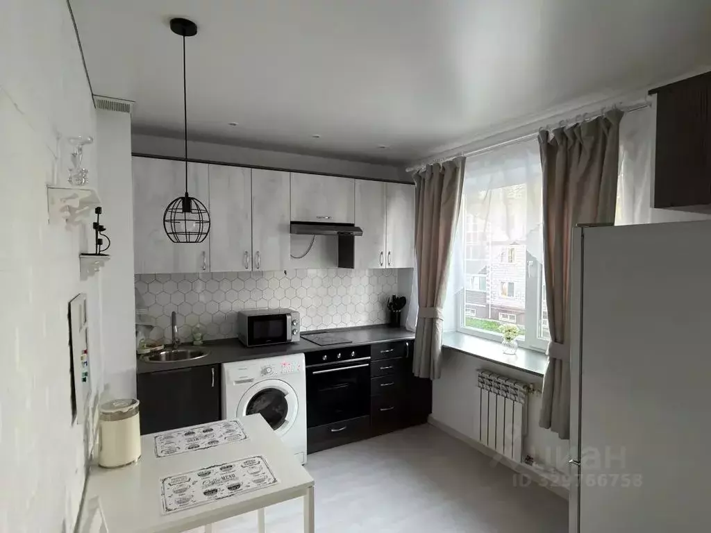 Студия Алтай, Майминский район, с. Майма ул. Ленина, 60Ак4 (27.0 м) - Фото 1