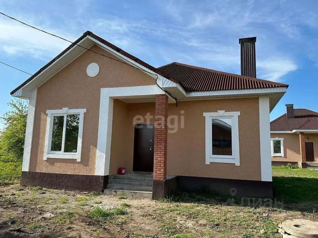 Дом в Башкортостан, Уфа городской округ, с. Нагаево  (100 м) - Фото 1