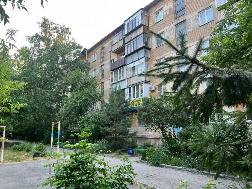 1-комнатная квартира: Челябинск, улица Сулимова, 96 (31.7 м) - Фото 0