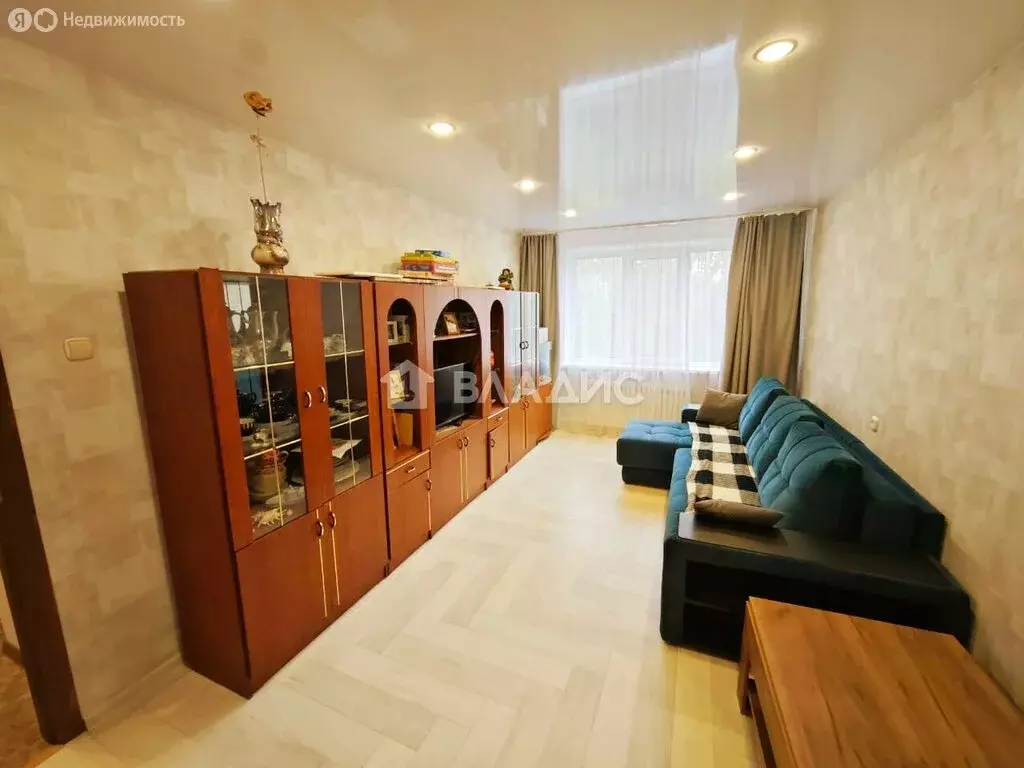 3-комнатная квартира: Ковров, Моховая улица, 2/10 (67 м) - Фото 0