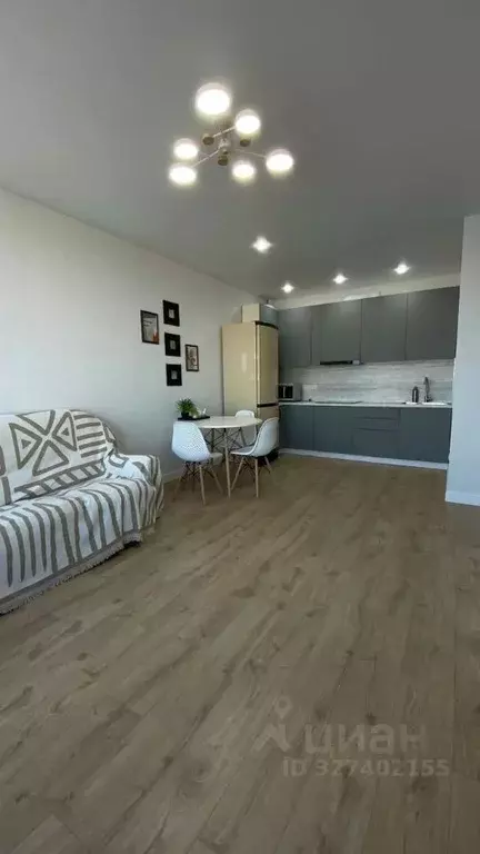 2-к кв. Астраханская область, Астрахань ул. Бехтерева, 2Б (45.0 м) - Фото 1