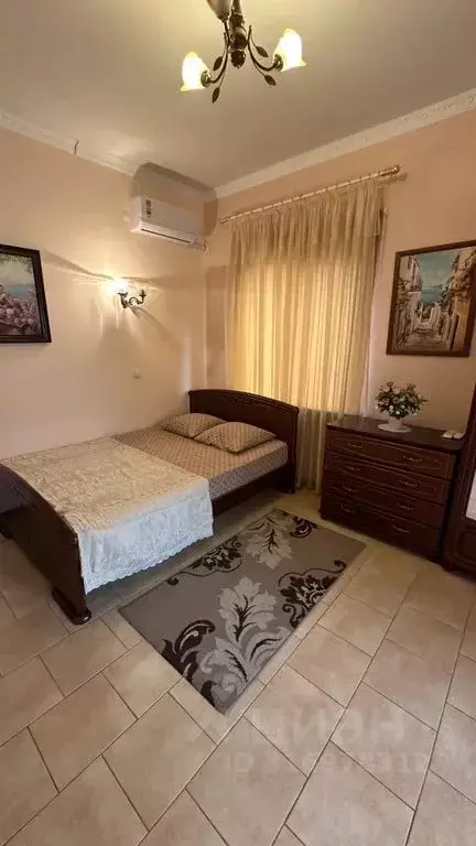 Комната Краснодарский край, Геленджик Октябрьская ул., 47Б - Фото 0