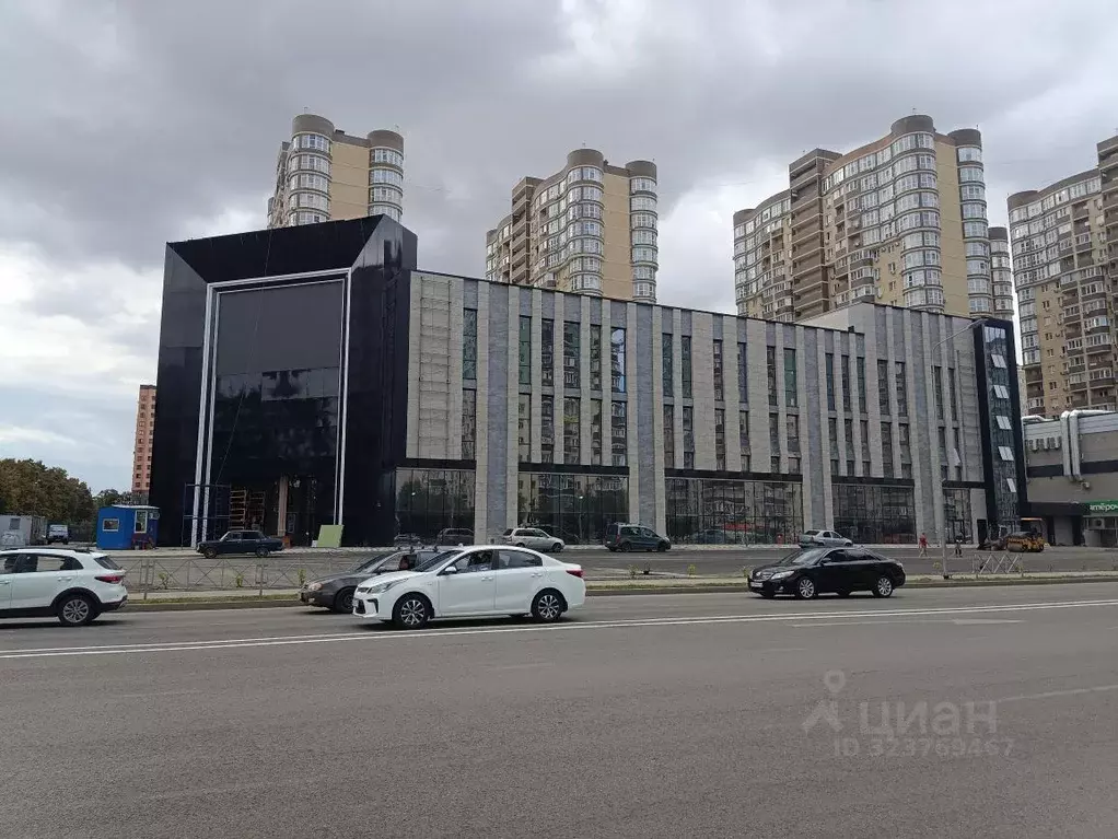 Торговая площадь в Краснодарский край, Краснодар ул. Имени 40-летия ... - Фото 2