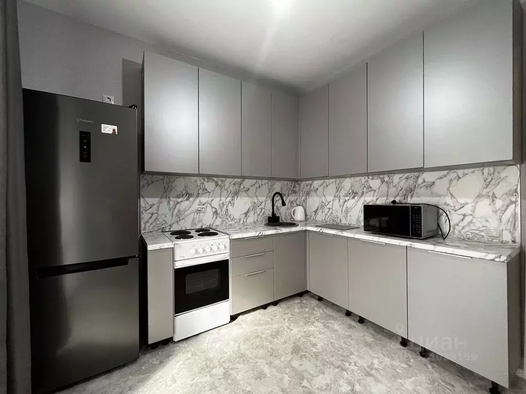 1-к кв. Татарстан, Казань просп. Ильгама Шакирова, 20А (36.0 м) - Фото 2