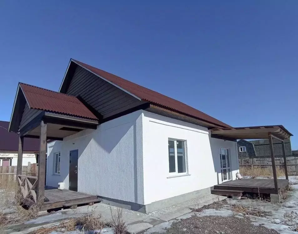 Дом в Иркутская область, Иркутский муниципальный округ, с. Хомутово ... - Фото 1