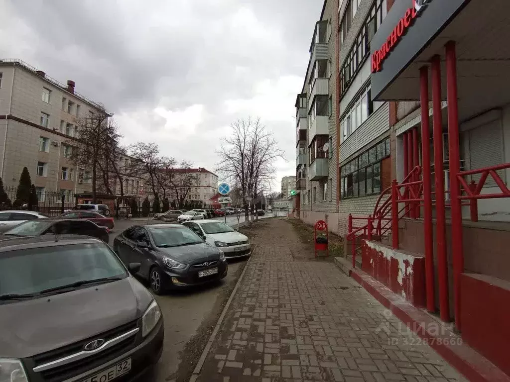 1-к кв. Брянская область, Брянск ул. Камозина, 18 (46.1 м) - Фото 1