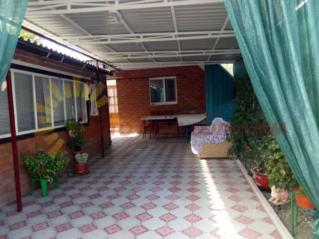 Дом в Краснодарский край, Ейский район, Должанская ст-ца ул. Чапаева ... - Фото 1