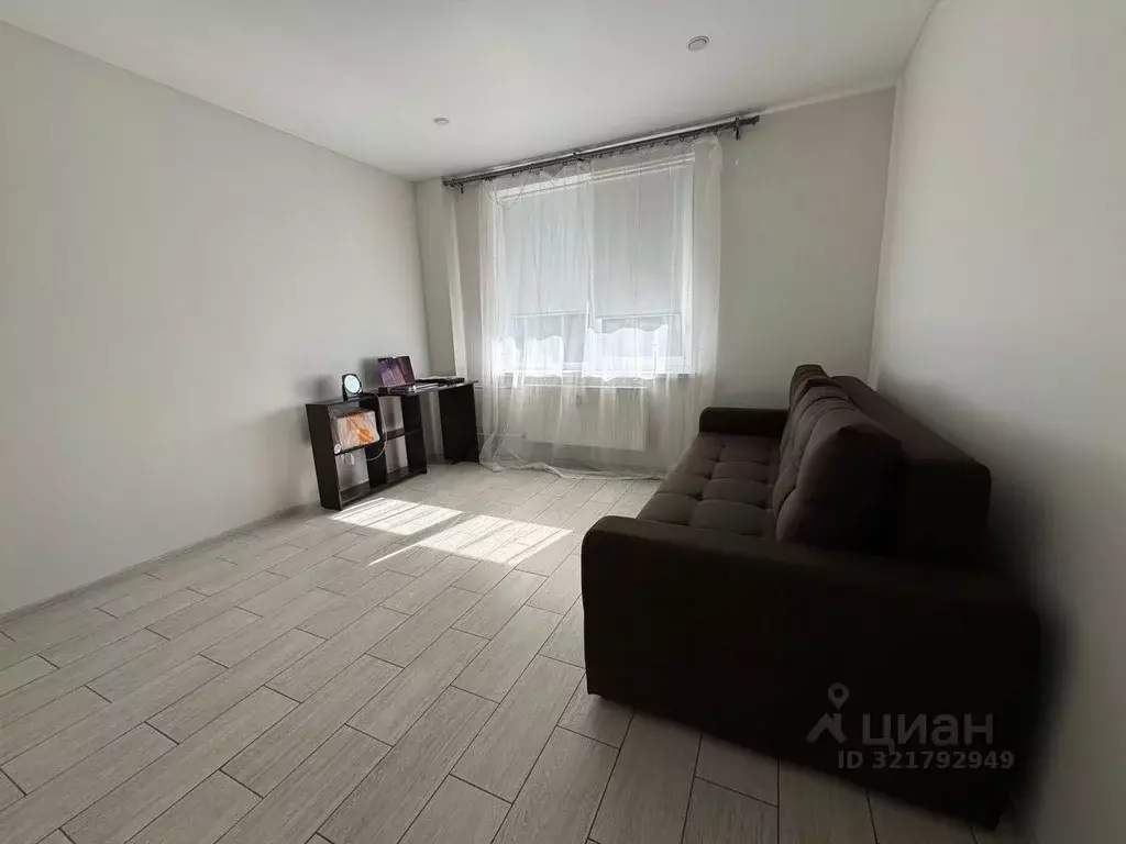 Студия Ленинградская область, Мурино Всеволожский район, ул. ... - Фото 1