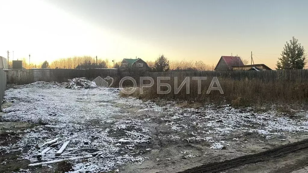 Участок в Тюмень, садовое товарищество Золотая Осень-1 (9 м) - Фото 0