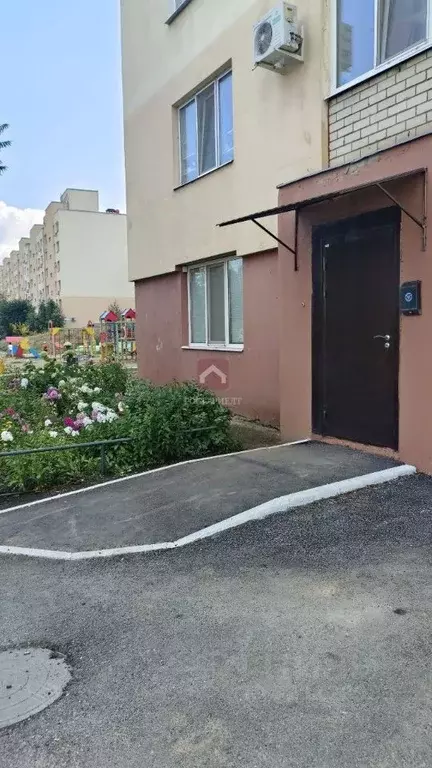 Офис в Саратовская область, Саратов ул. Имени Н.В. Исаева, 26 (62 м) - Фото 0