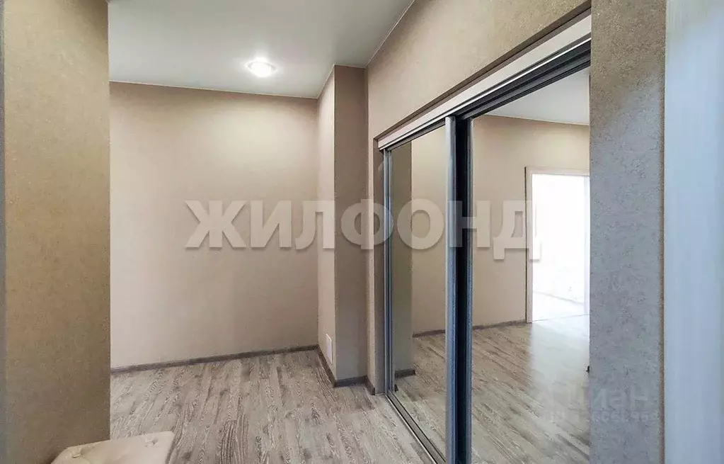 1-к кв. Новосибирская область, Новосибирск пл. Райсовета, 8 (39.5 м) - Фото 1