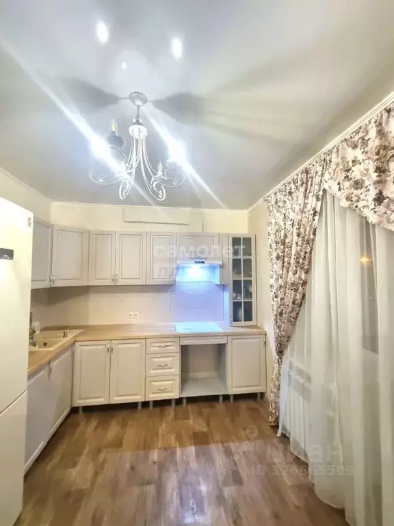 3-к кв. Воронежская область, Воронеж пер. Здоровья, 90Г (87.3 м) - Фото 0