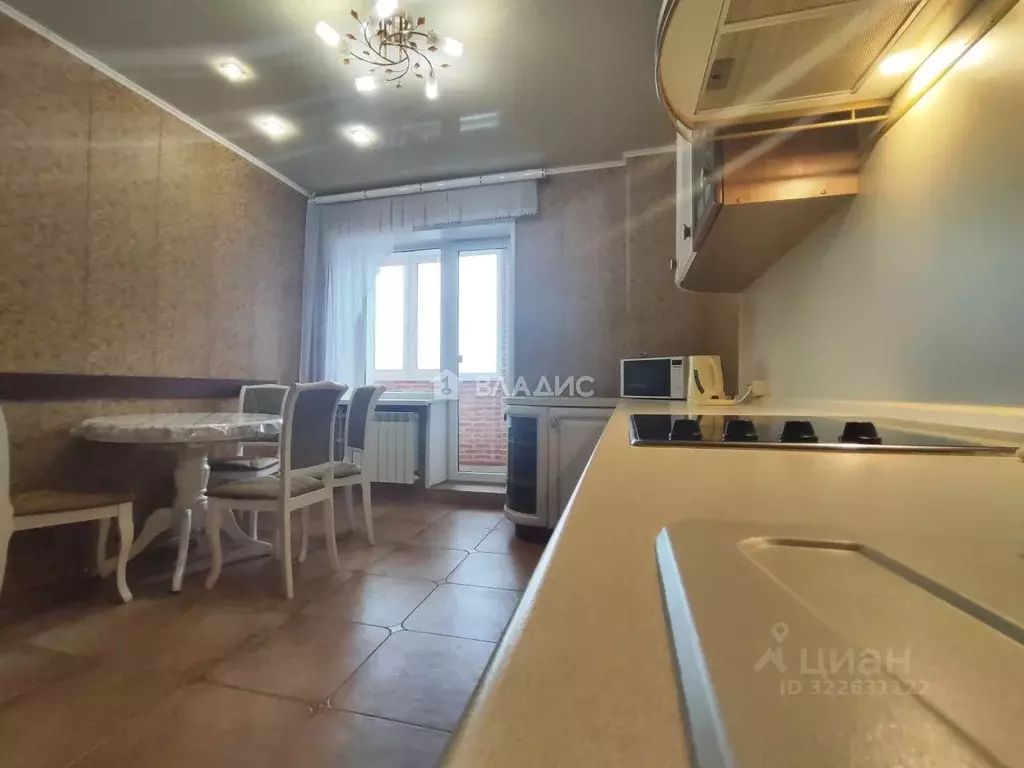 2-к кв. Белгородская область, Белгород Октябрьская ул., 61 (82.7 м) - Фото 1