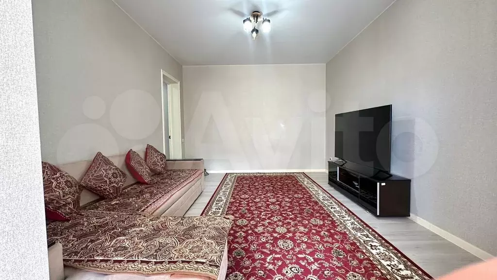 2-к. квартира, 75 м, 8/14 эт. - Фото 1