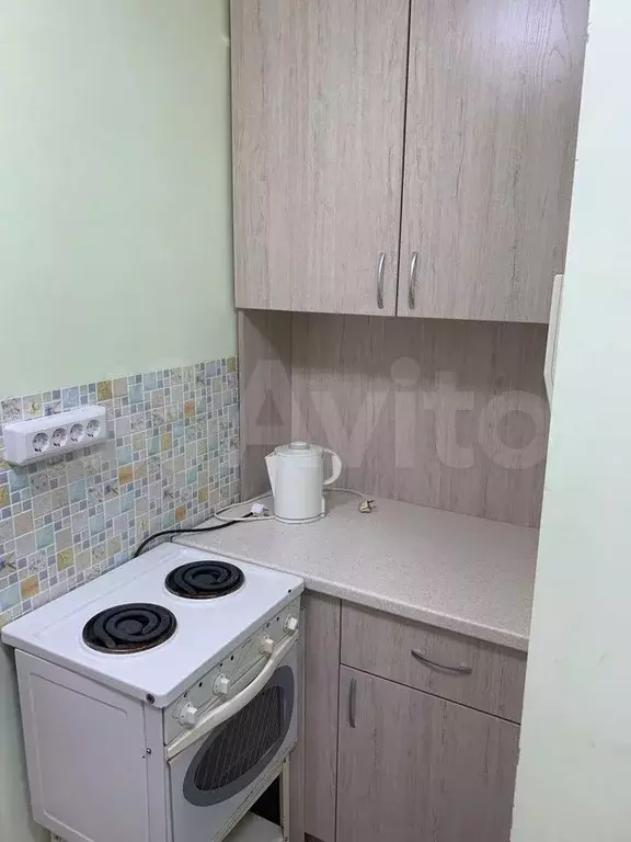 1-к. квартира, 18 м, 5/5 эт. - Фото 0