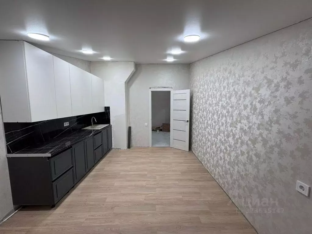 2-к кв. Дагестан, Каспийск ул. Молодежная, 4 (85.0 м) - Фото 1