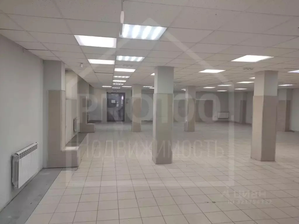 Помещение свободного назначения в Омская область, Омск ул. Маршала ... - Фото 0