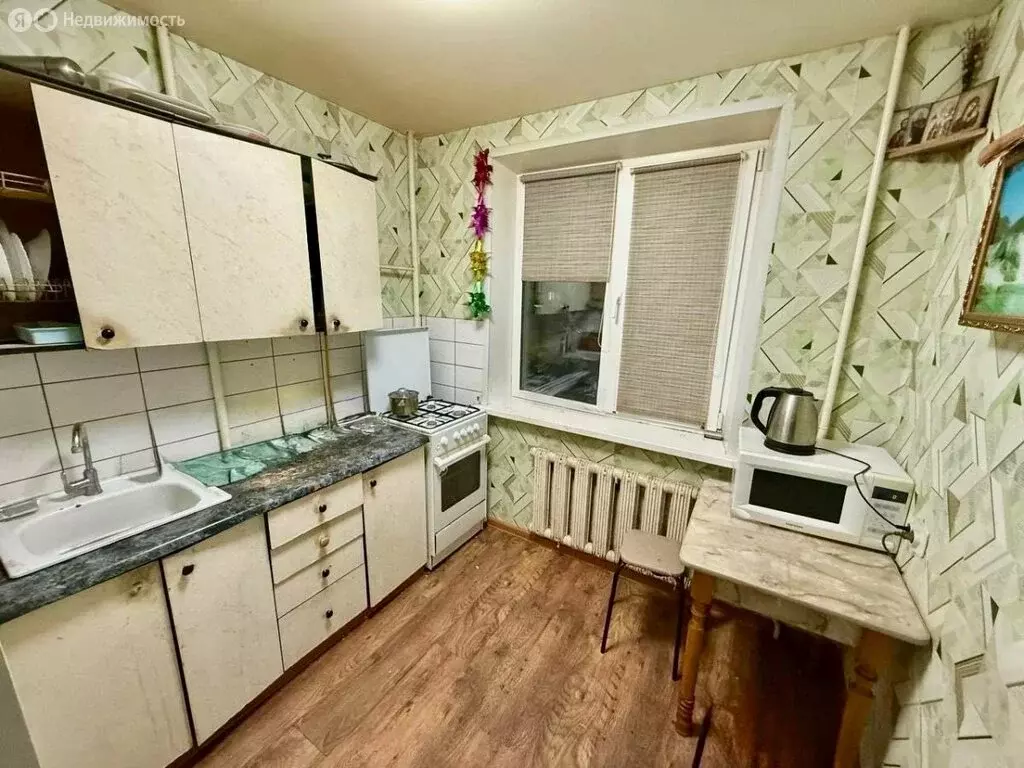 3-комнатная квартира: Чебоксары, проспект Мира, 23А (60 м) - Фото 2