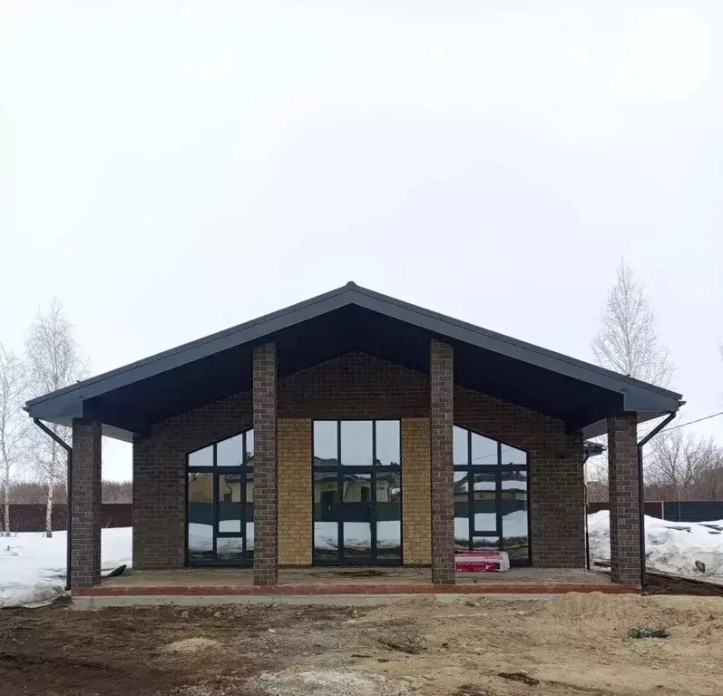 Коттедж в Татарстан, Лаишевский район, с. Рождествено ул. Калинина ... - Фото 1