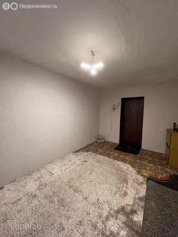 1к в 5-комнатной квартире (17 м) - Фото 2