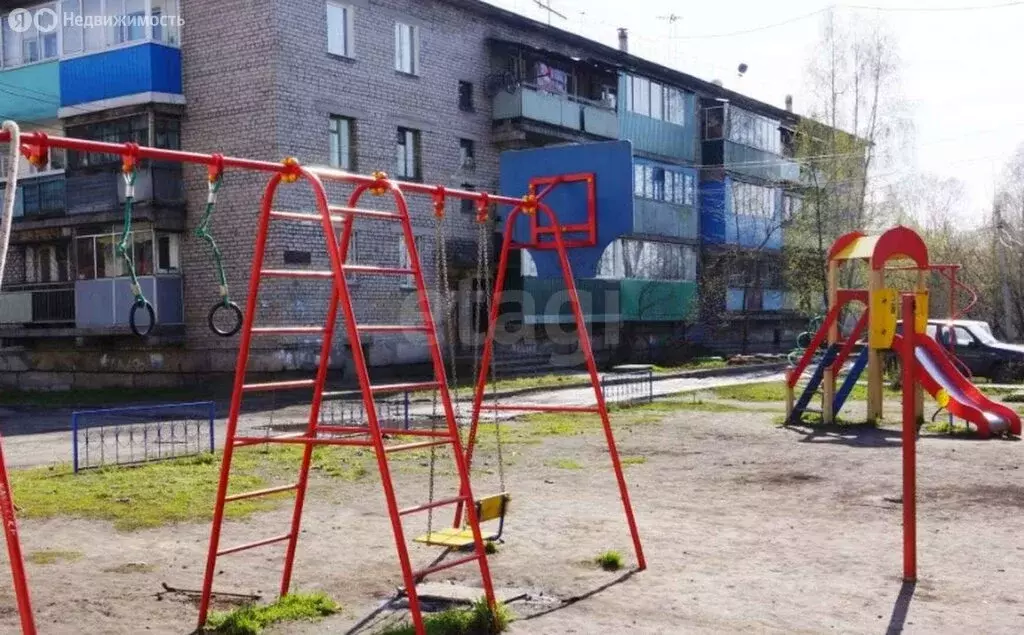 3-комнатная квартира: Новокузнецк, Тушинская улица, 70 (64 м) - Фото 1