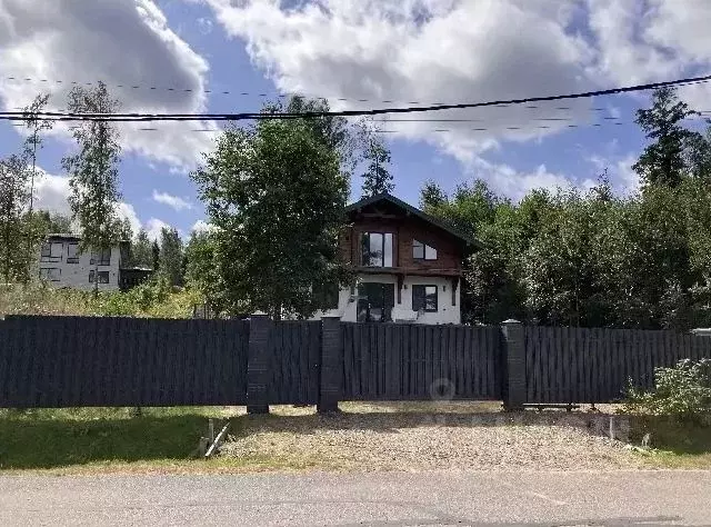 Коттедж в Ленинградская область, Выборгский район, Полянское с/пос, ... - Фото 1