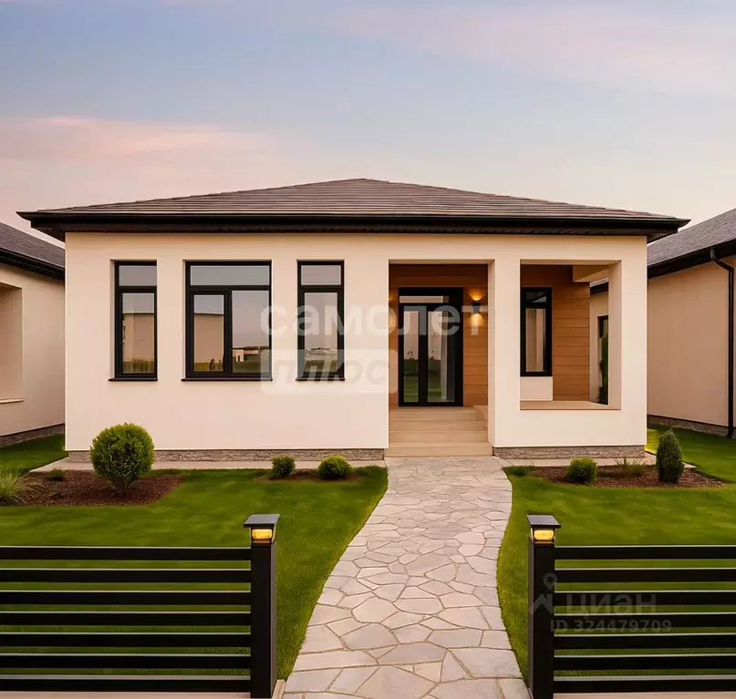 Дом в Кабардино-Балкария, Чегем ул. Алхасовых (140 м) - Фото 1