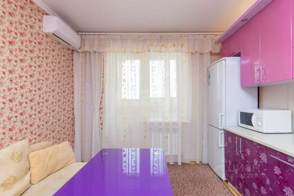 1-к кв. Тюменская область, Тюмень Заречный проезд, 41 (49.2 м) - Фото 0