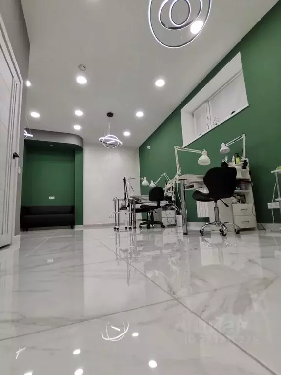 Помещение свободного назначения в Ямало-Ненецкий АО, Новый Уренгой ... - Фото 1